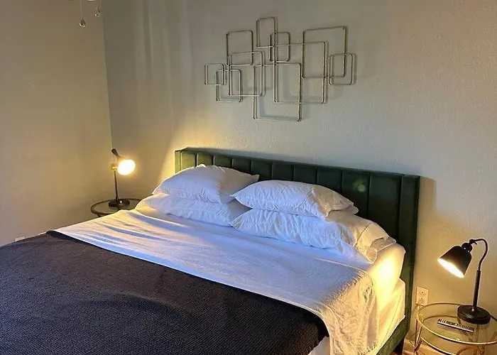 Holiday home Lalaland -2 Masters, King Bed, Comfort & Location! Lafayette